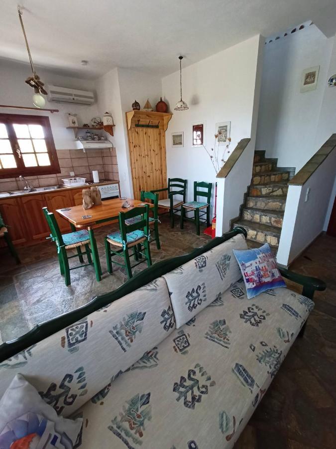 Villa Mariana โคโรนิ ภายนอก รูปภาพ
