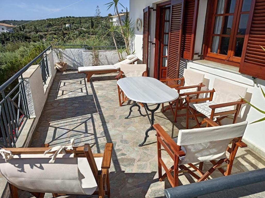 Villa Mariana โคโรนิ ภายนอก รูปภาพ